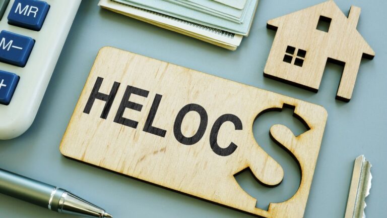 HELOC vs HELOAN